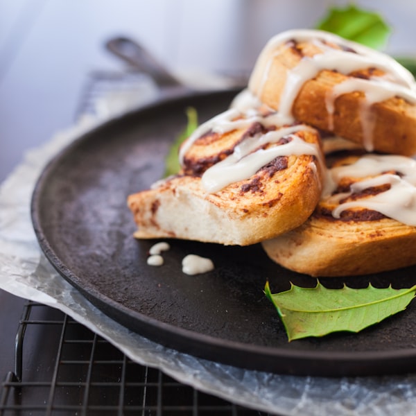 Cinnamon rolls glaseados